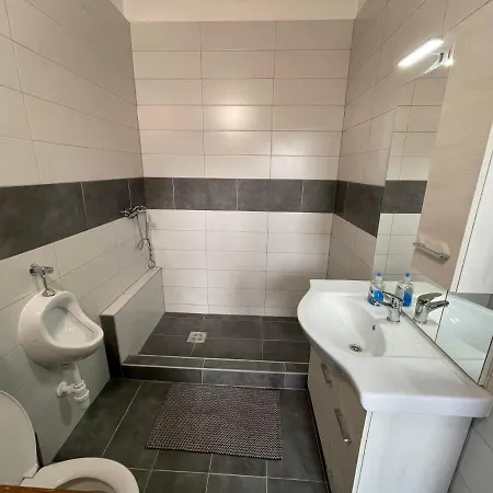 Gasthof Tulipan Vendeghaz Miskolc