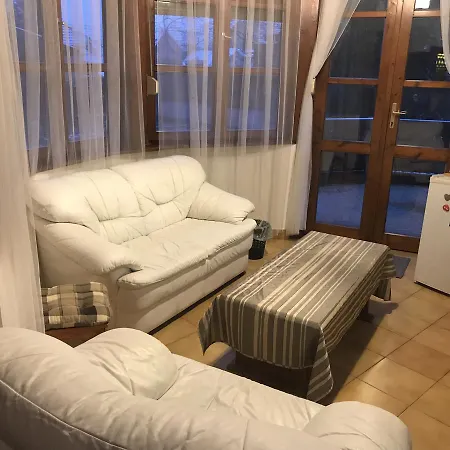 Tulipan Vendeghaz Guest house Miskolc